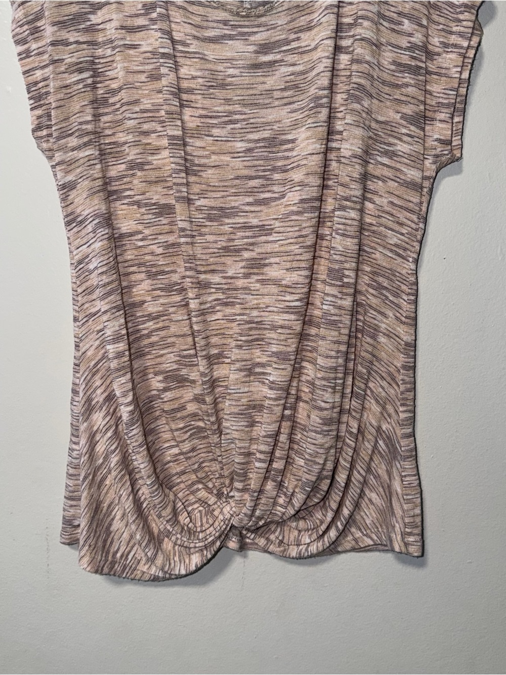 Rock & Republic Neutral Space-Dye Short Sleeve Twist Front Top - Picture 2 of 11